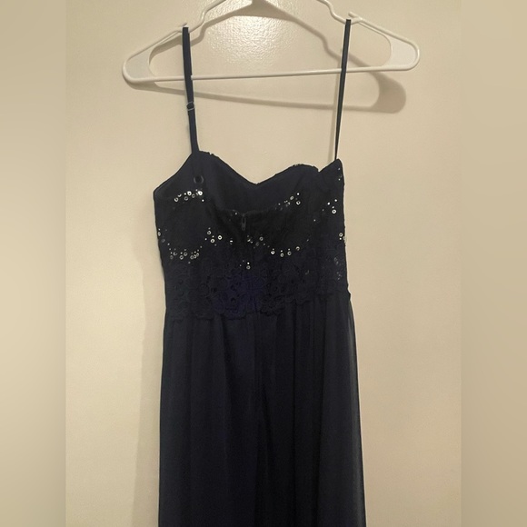 Stunning Navy Sequin Semi Formal or Bridesmaid's Dress 🥂 - Picture 9 of 10